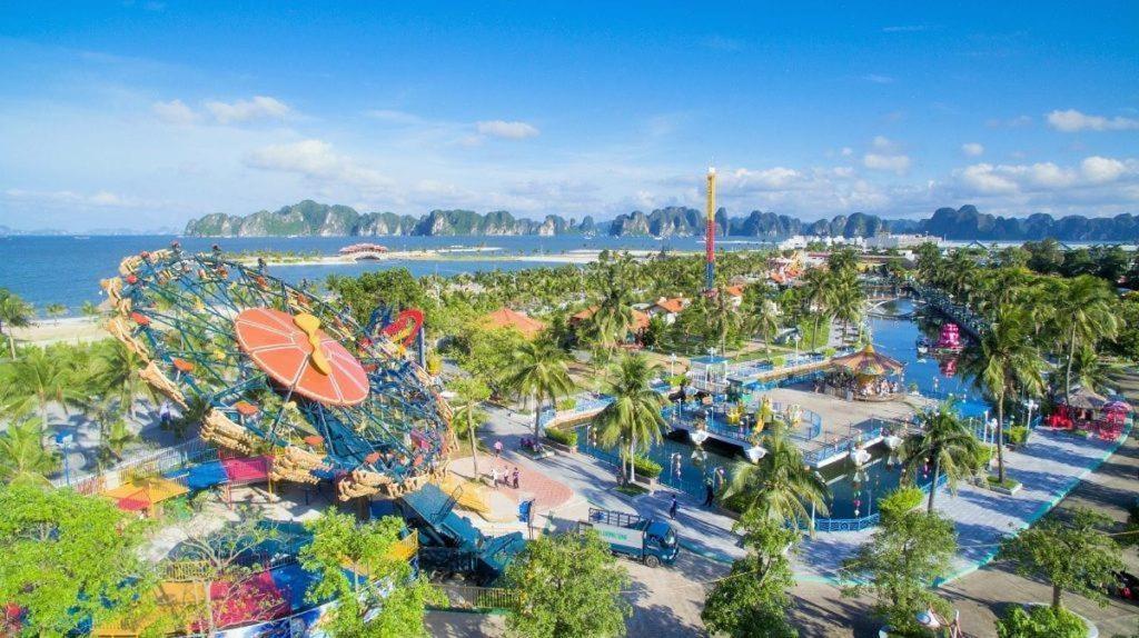 Minh Duc Green Hotel Tuan Chau Ha Long Zewnętrze zdjęcie